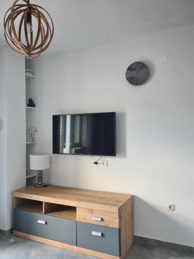 Hello Sunshine - Apartment On The Beach Zubovići Exterior foto
